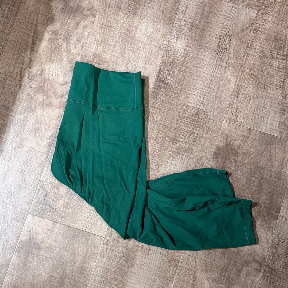 Lululemon Wunder Train 25” Size 18